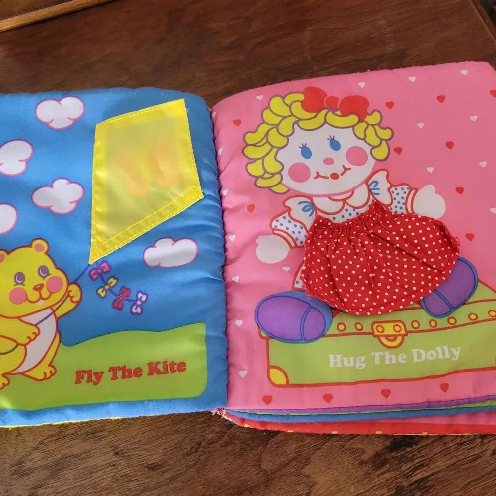 Vintage 1988 PlaySkool Fabric Baby Book Baby's Playtime